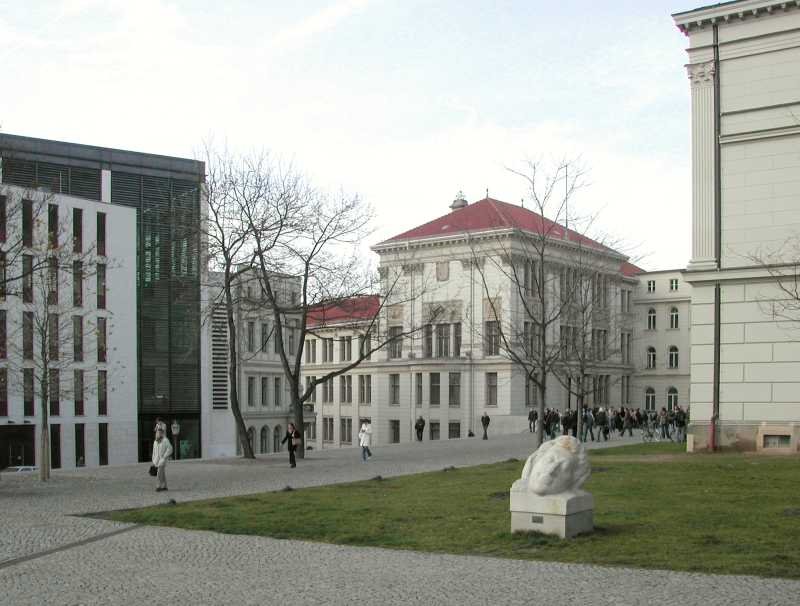 Universitätsplatz Halle by Teaco