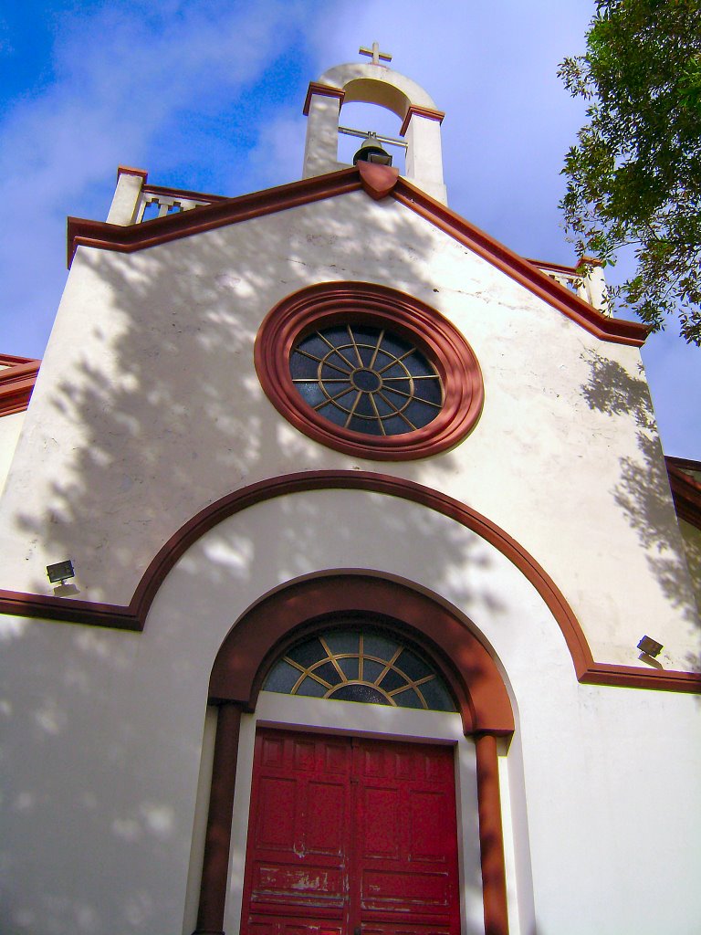 F.B.Iglesia de la UC Santa Rosa. by filippo bilotti