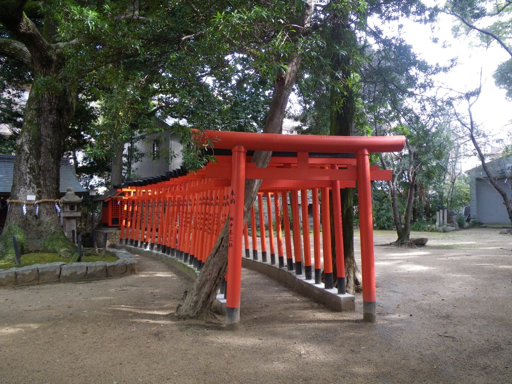 Ouichi Hachiman Jinja Shrine　大市八幡神社 摂社 by murakami.cc