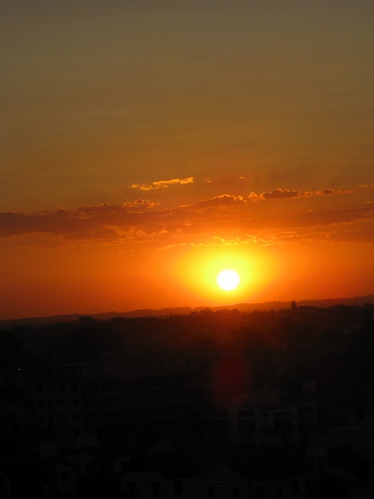 Ocaso desde el Condominio "Mirador Cabo Corrientes" - Rodríguez Pardal by roberto rodriguez pa…