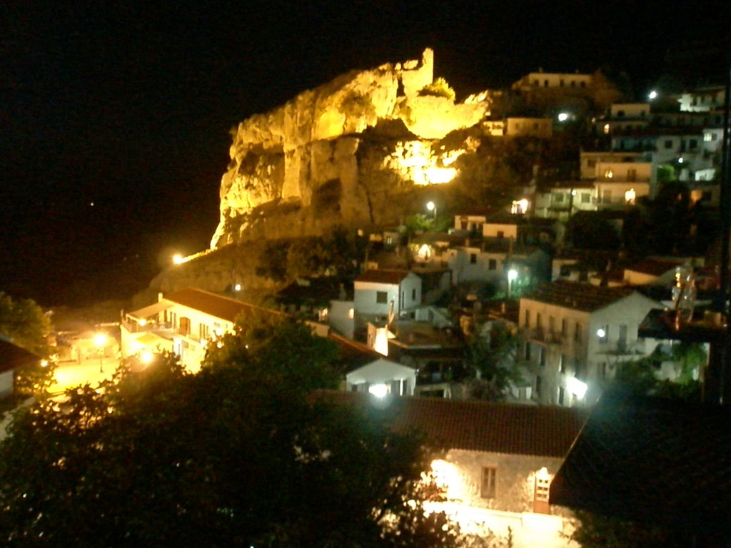 SAMOTHRAKI XORA BY NIGHT 1 by G.KEFALIDIS-REAL EST…