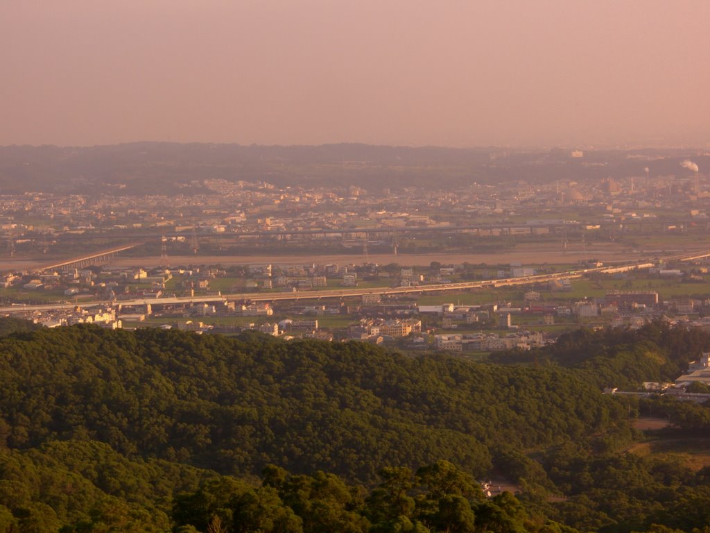 台中望高寮 - 看大肚美景 97.08.25 by 吳憲堯