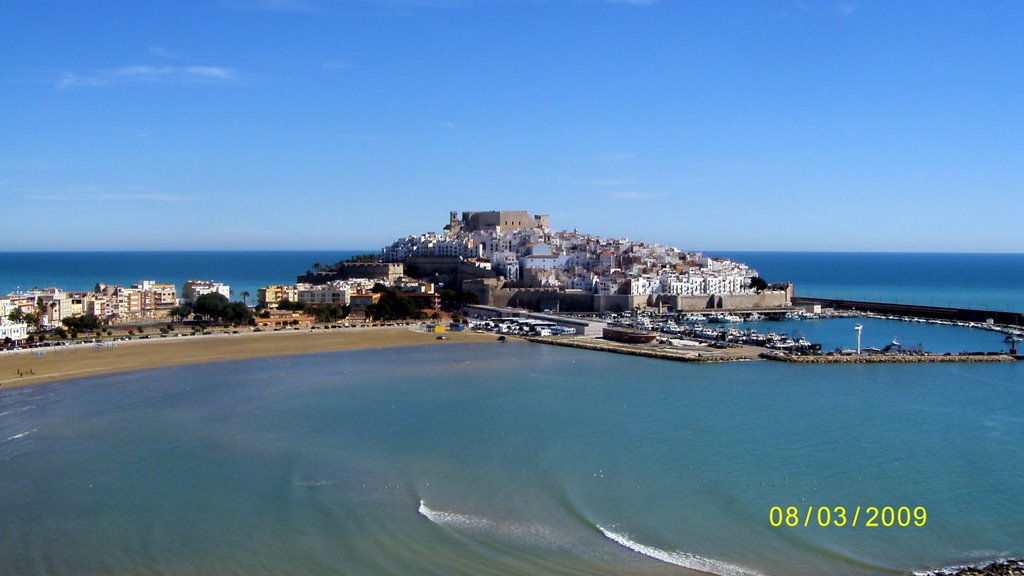 Castell de Peñiscola by Mano Ortega