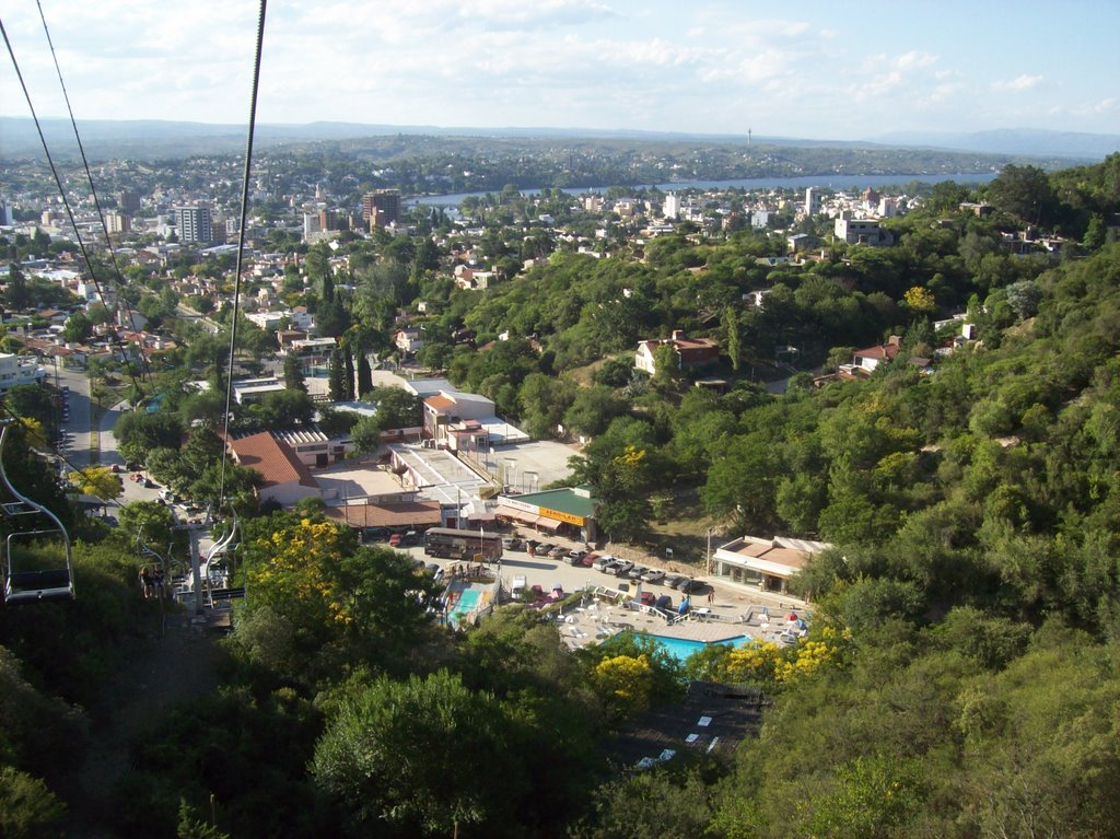 Complejo Aerosilla inagurado en el año 1955. Es un orgullo para la ciudad de Villa Carlos Paz. (foto: Frank Boore).- by Frank Boore