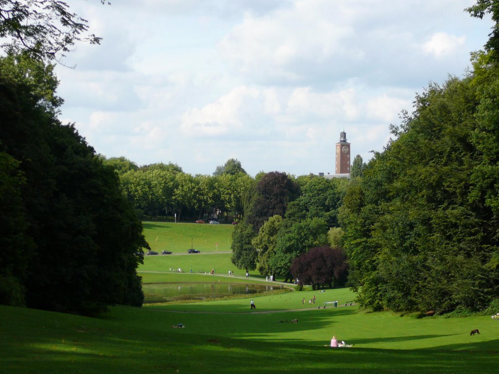 Parc de Woluwe Brussels, Belgium by Gancho Todorov