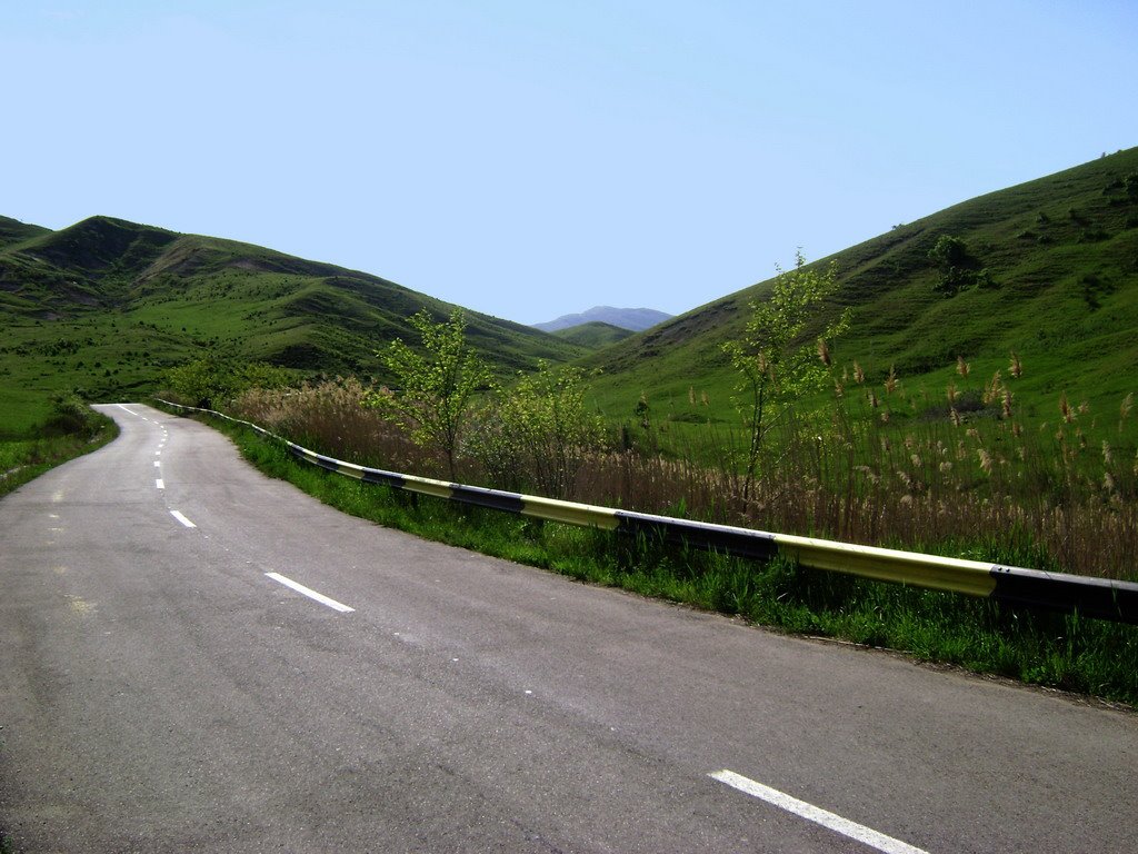 The road to Mudy volcanoes by Laurentiu Mitu