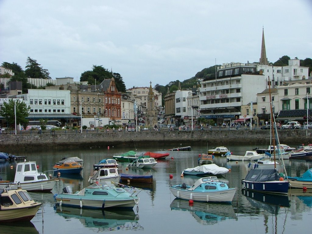 Torquay by JohnDudley