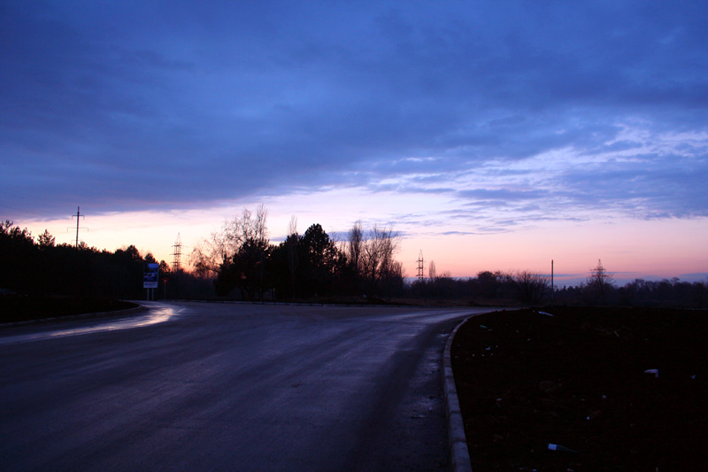 Two ways, to get to Kishinev by Сергей Коваленко