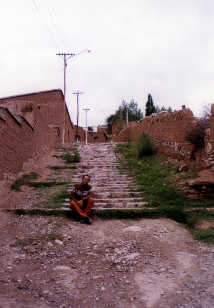 Pueblo super pintoresco. (Iturbe, Jujuy) by Fernando Mantese