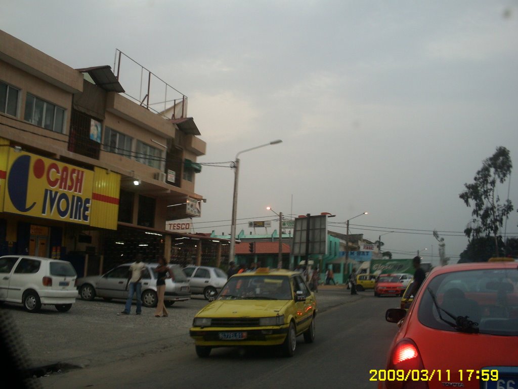 Carrefour Pharmacie Ste Marthe Angré by albrou