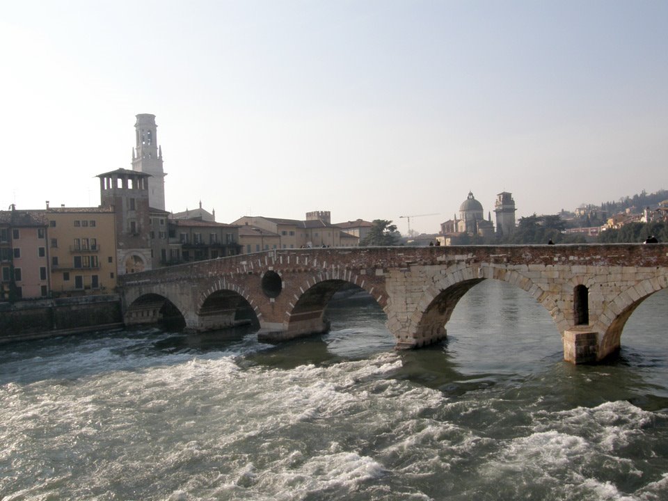 Ponte pietra by Franciscovies