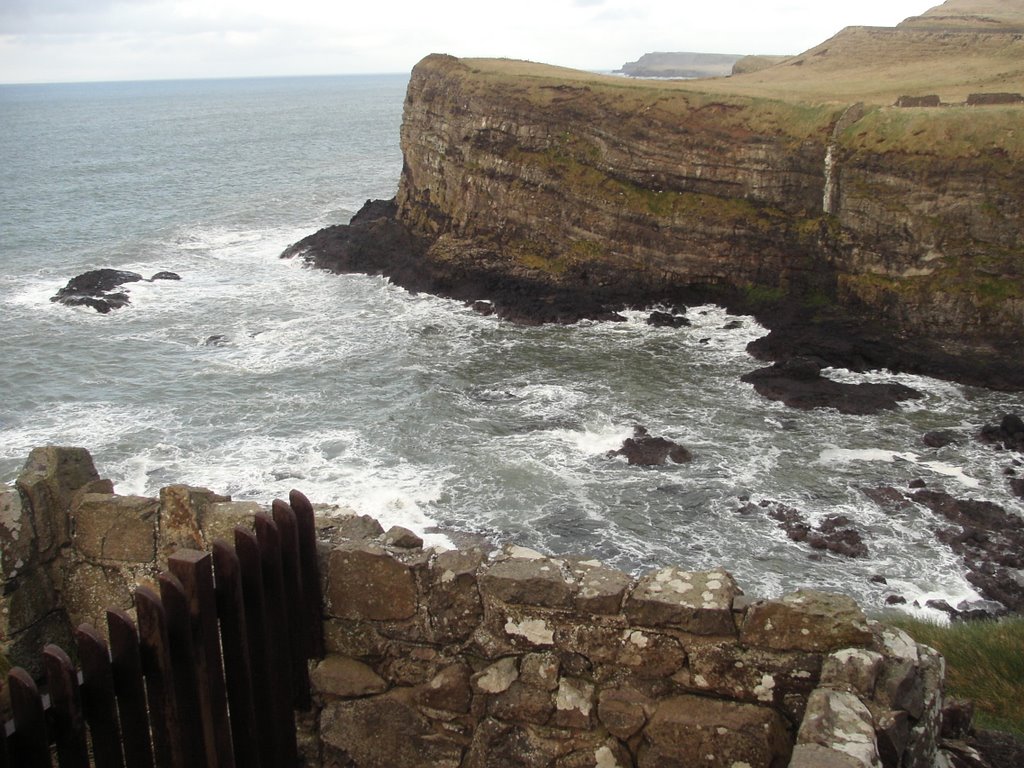 Dunluce Castle (28. 02. 2008) by Branislav Bajus