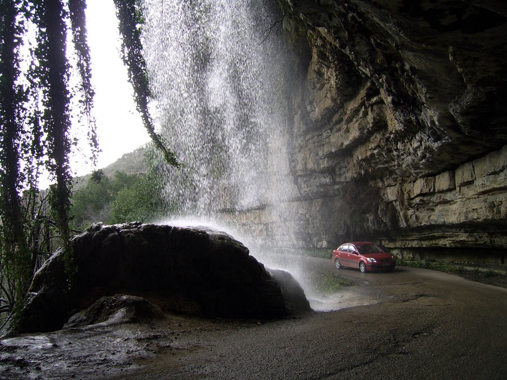 Elkalaa Valley - Waterfall شلالات وادي القلع by Maurice Papadakis