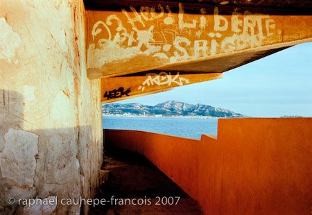 Liberté Saïgon by http://raphart.net/ by raphaël cauhépé-fran…