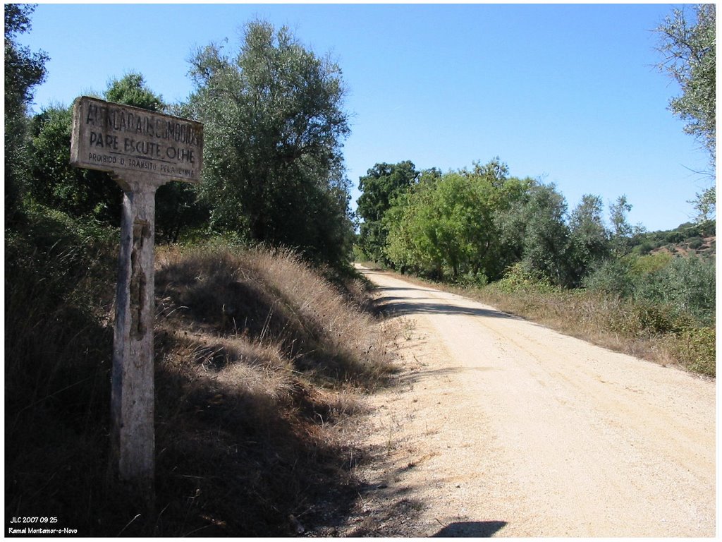 Montemor-o-Novo - Portugal .τ®√ℓΞΛج by Jo Ze Cabasso