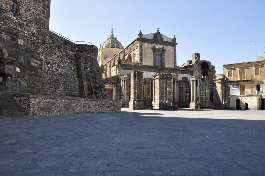 Chiesa Madre di Adrano. by Nicola e Pina in Sicilia