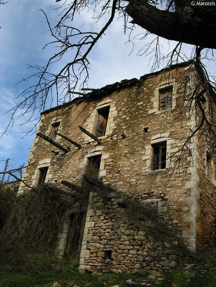 Καταπληκτικό παλιό αρχοντικό στ' Αλέσταινα by TARTARIS