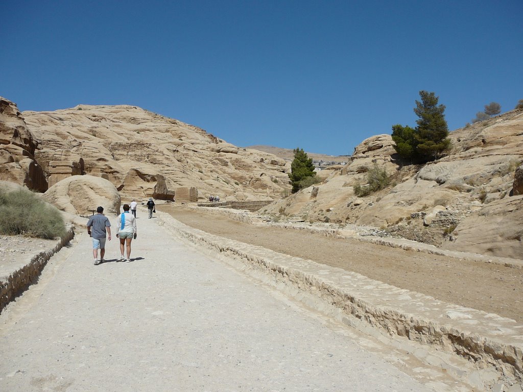 Walk back from the Treasury Petra Jordan by Harry Juselius