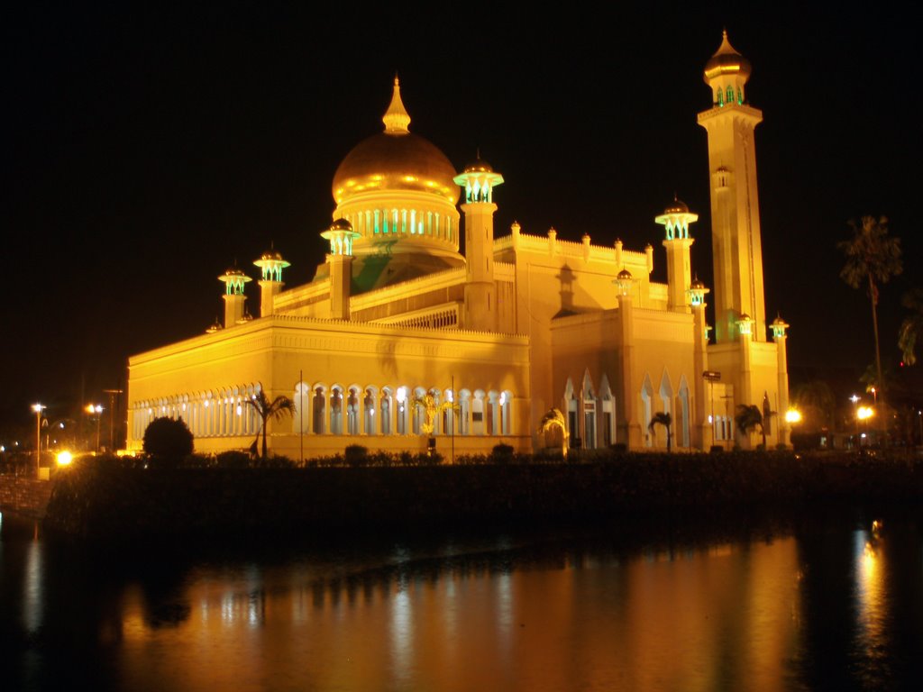 Omar Ali Saifuddien Mosque by gibben