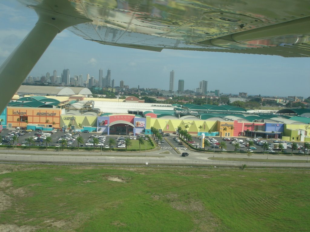 Albrook Mall by joaquin2374