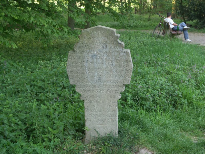 Gedenkstein an der Erft by Harry Meschke