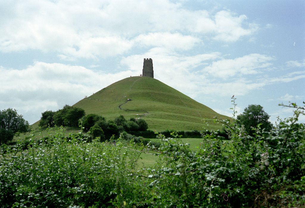 Tor Glastonbury by ouwerker