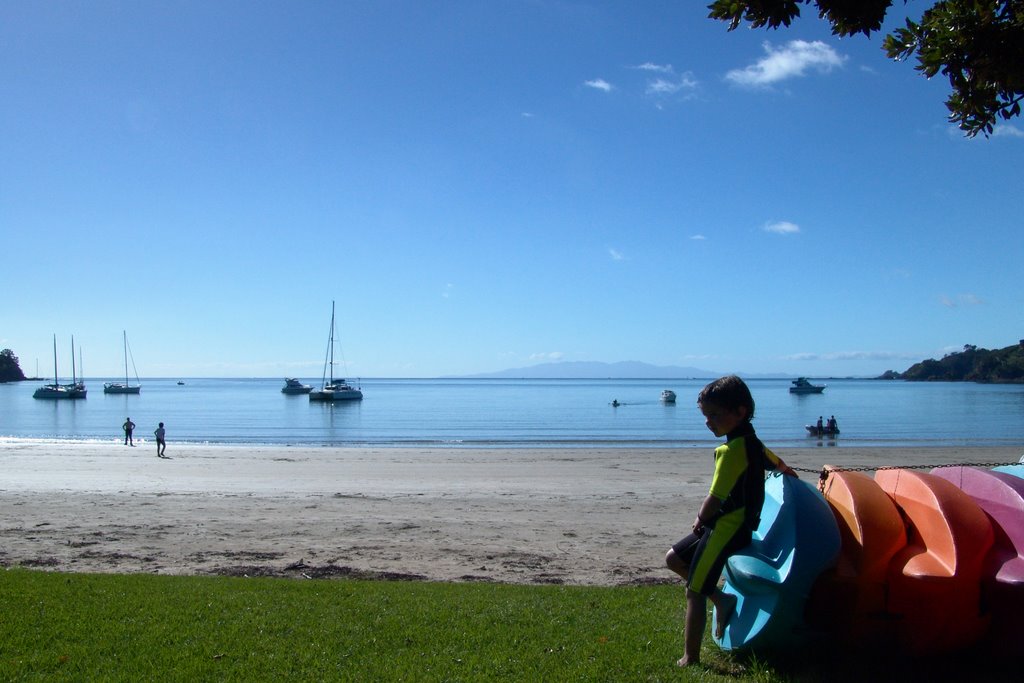 Oneroa beach, Waiheke Island by amorican