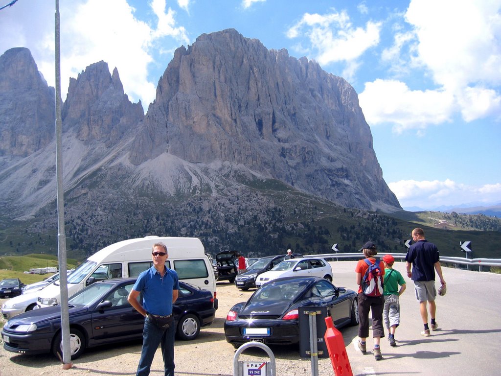 Passo Sella-luglio 2007 by joannisfranz