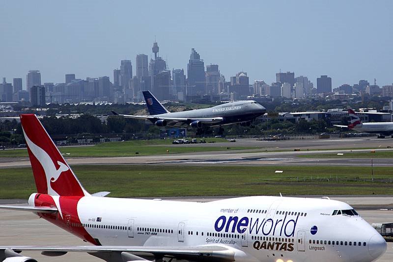 Sydney International Airport by Mallycat