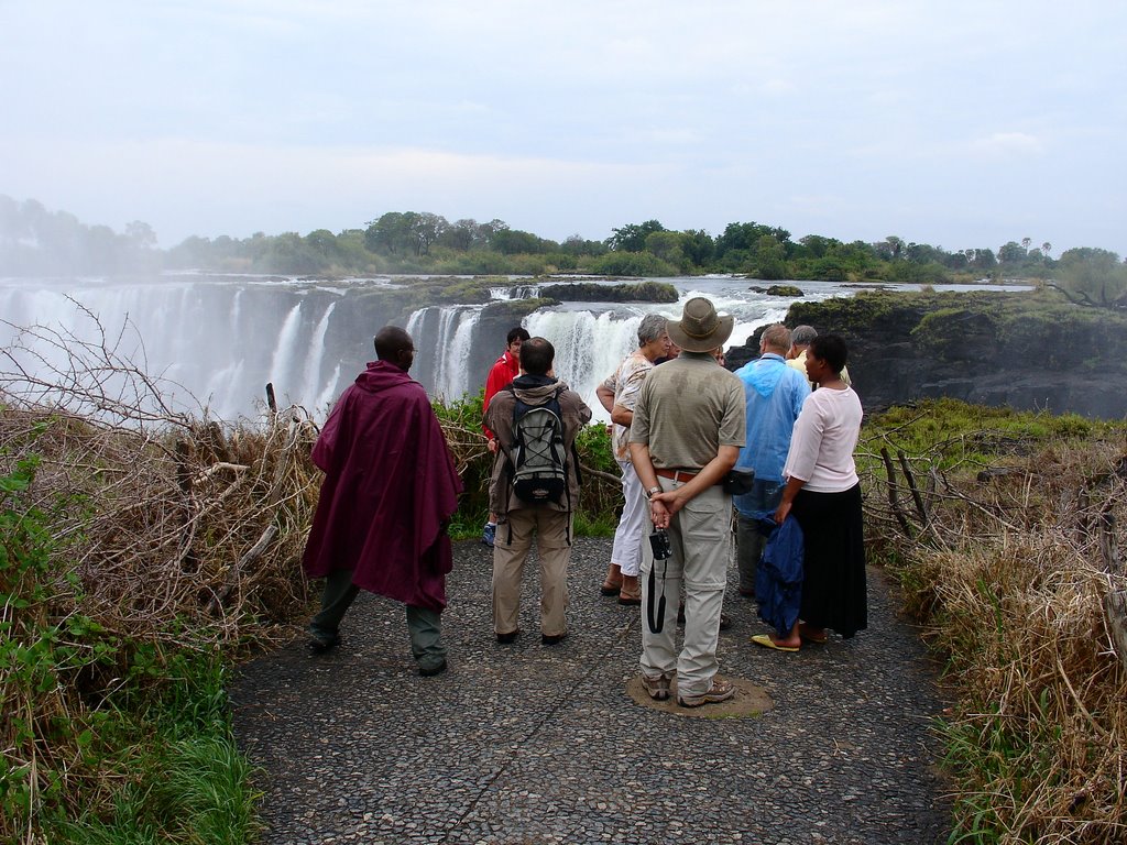 Simbabwe - Victoria Falls by Wolfgang Spillner