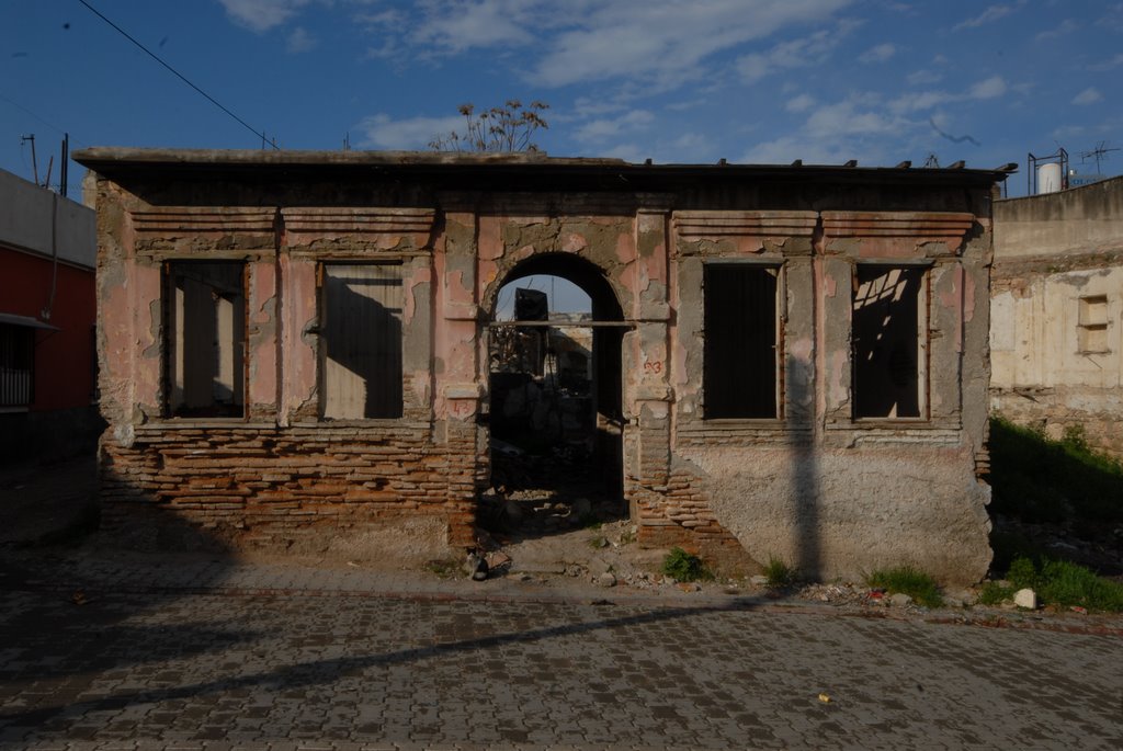 Tepebağ Adana by Hüseyin Kafadengi