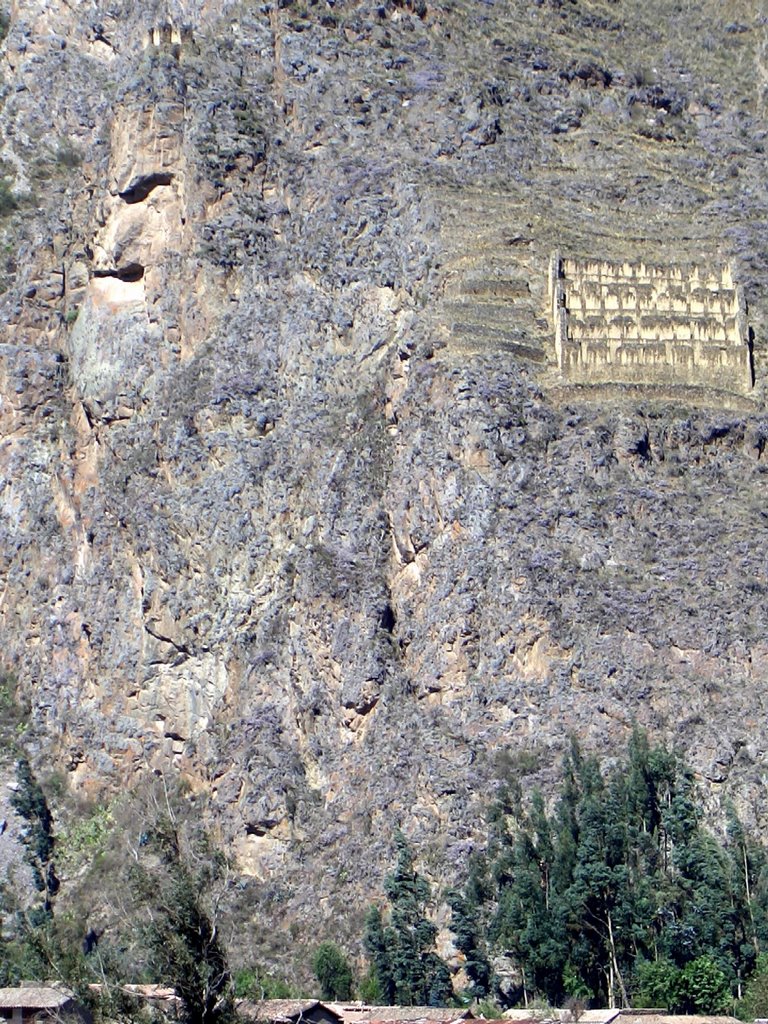 Efigie del Rey en las montañas de Ollantaytambo (Valle Sagrado - Perú) by Angel PC & Susana SF