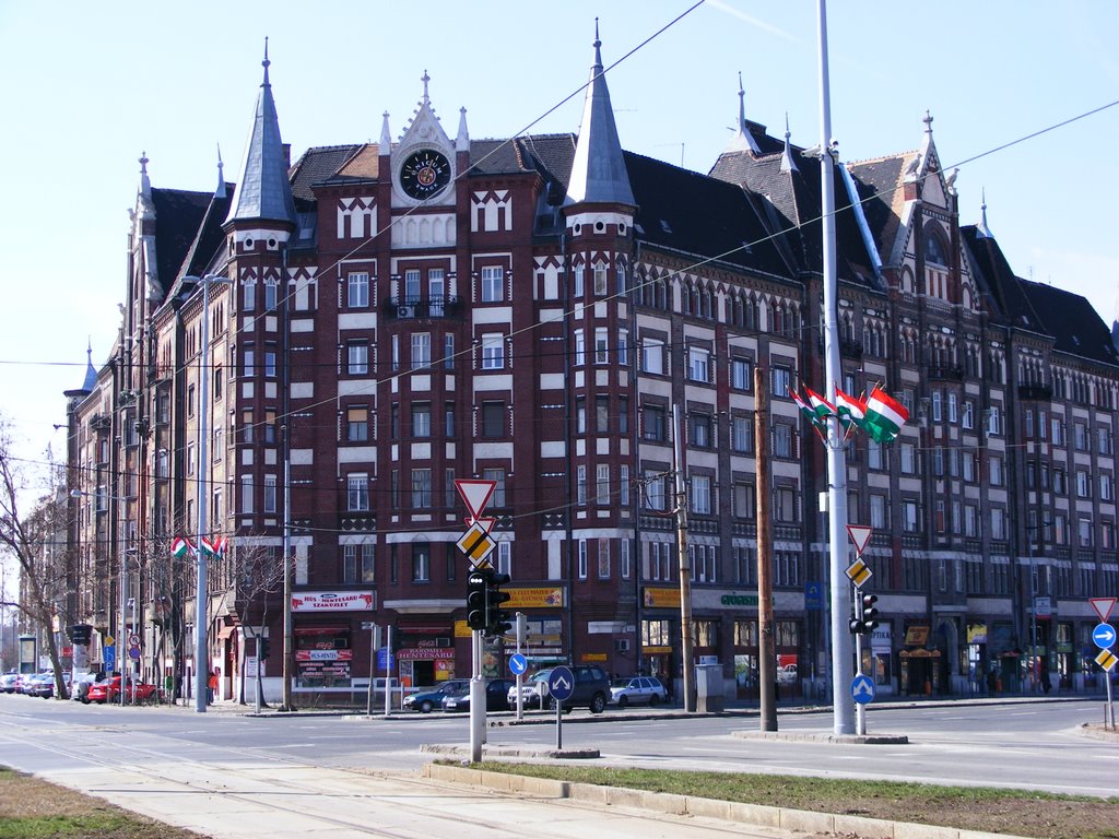 Nagyvárad Square by Söndör