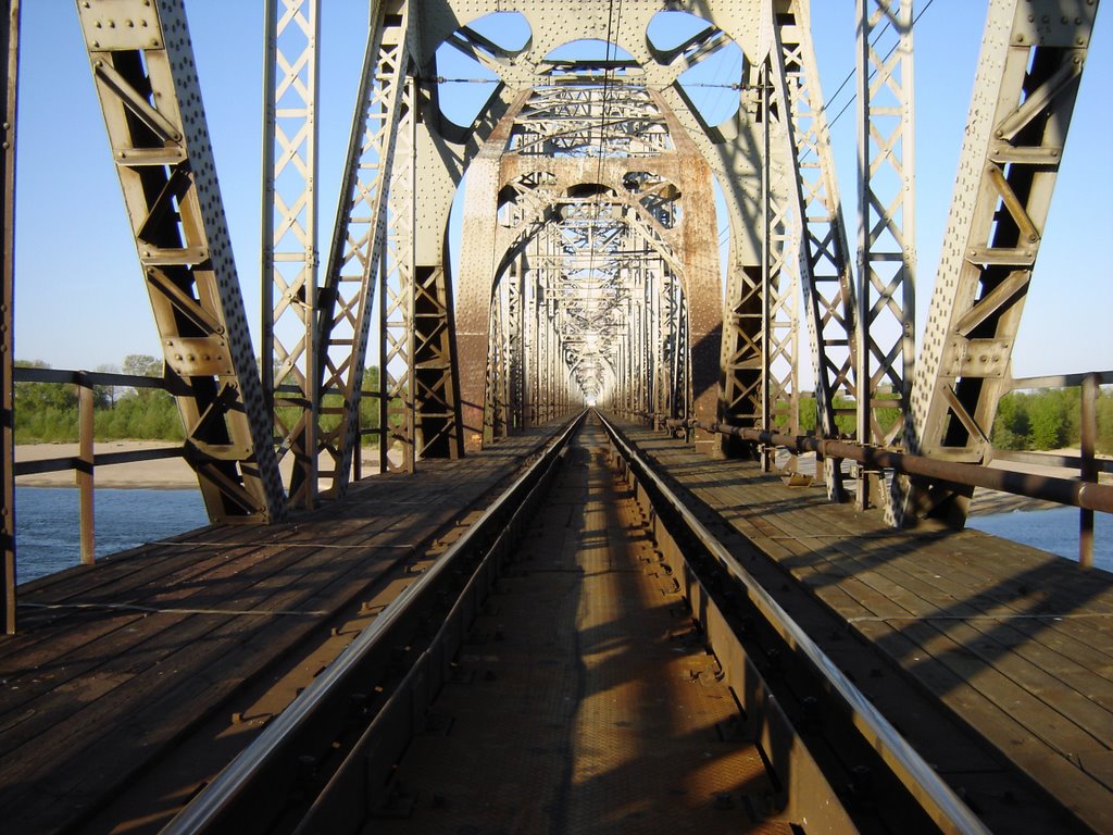 Bridge by Marcin Kencki