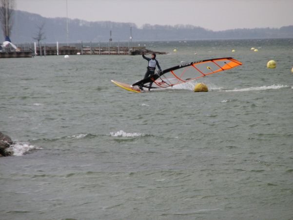 Ipsach Windsurfing by Balz Müller