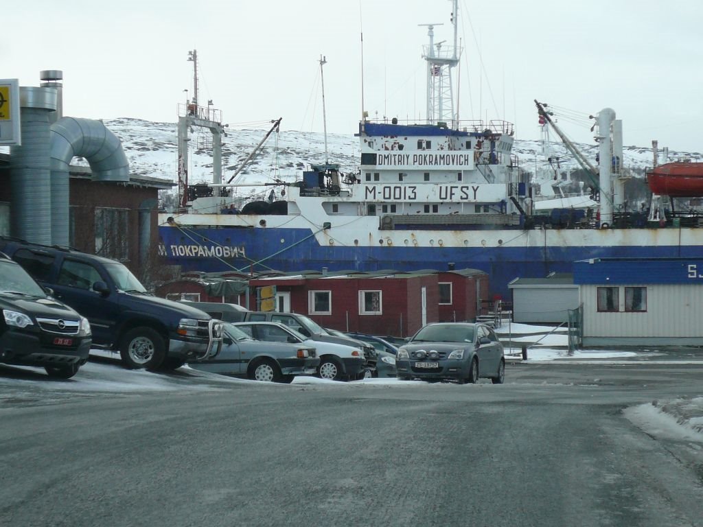 Ships in Kirkenes by Student