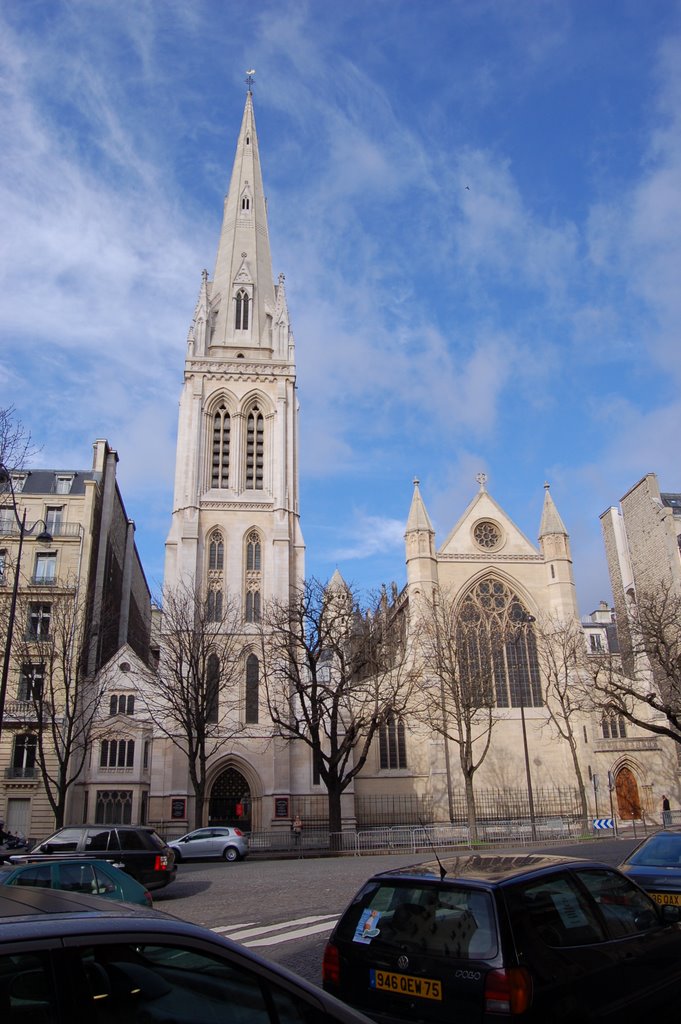 AMERICAN CATHEDRAL HOLY TRINITY - avenue George V 23 by lucidi umberto