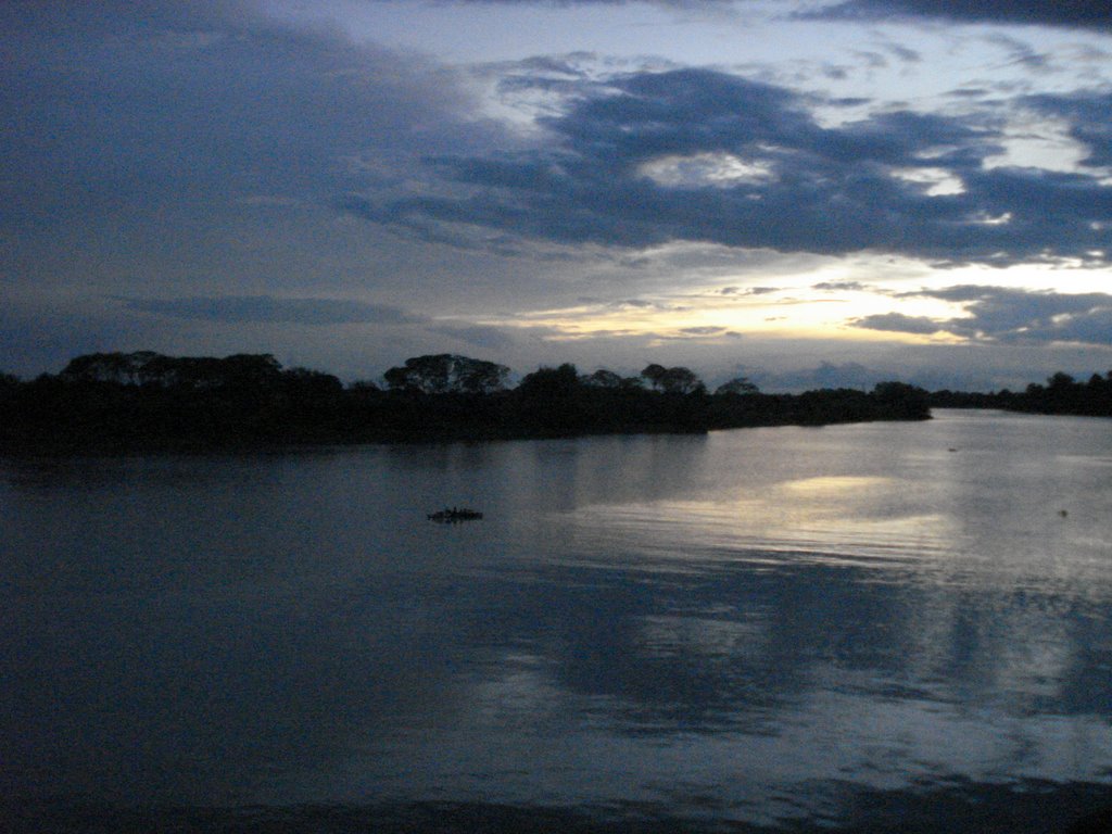 Atardecer sobre el rio San Javier by PabloSaFe