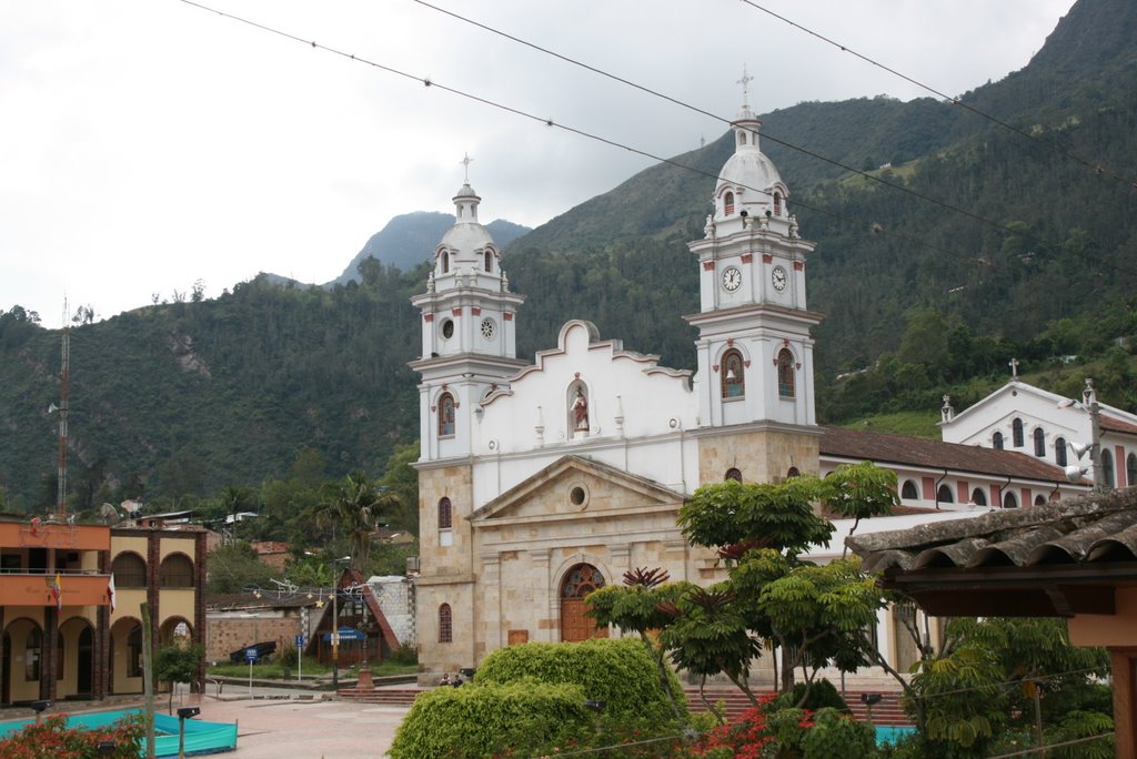 Iglesia CHOACHI by Daniel MoyanoGomez