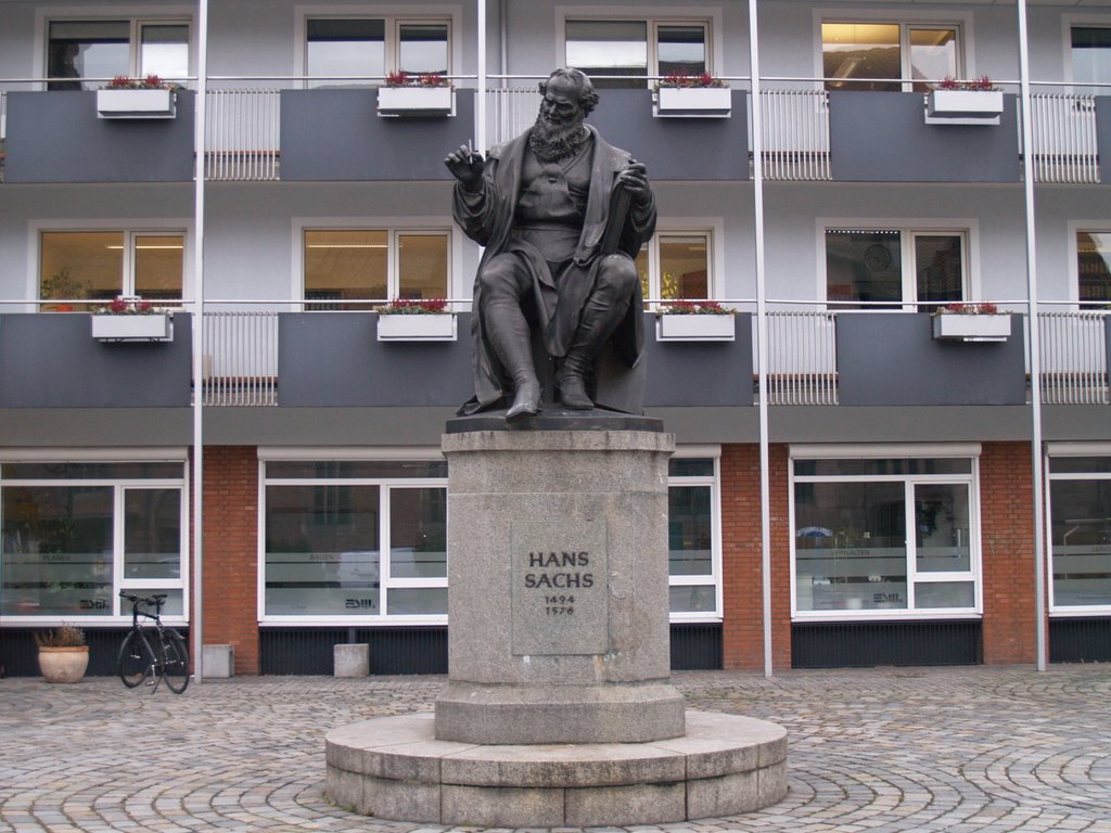 Hans-Sachs-Platz, Nürnberg by Gorka Aranzabal