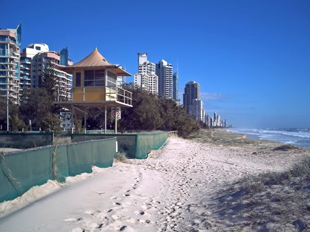 Broadbeach to Surfers Paradise by Van Derek