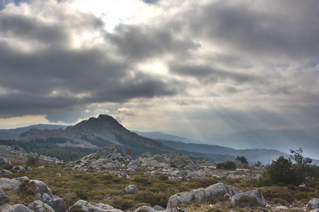 Monte Limbara by Razielss