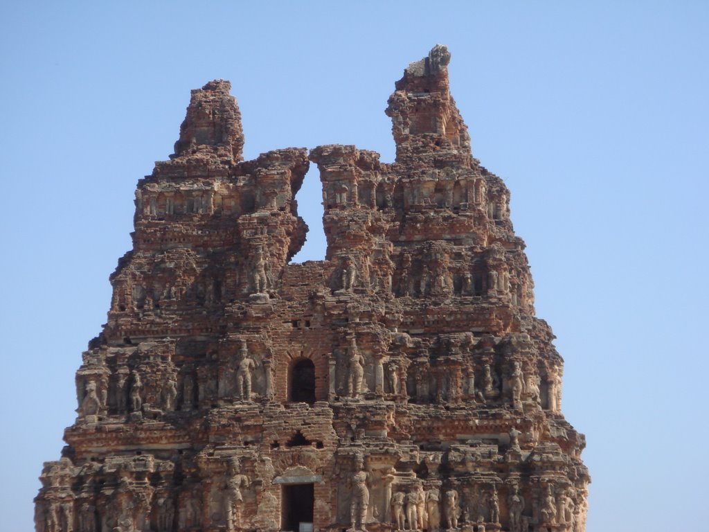 Krishna Deva Raya Temple Hampi by tsto