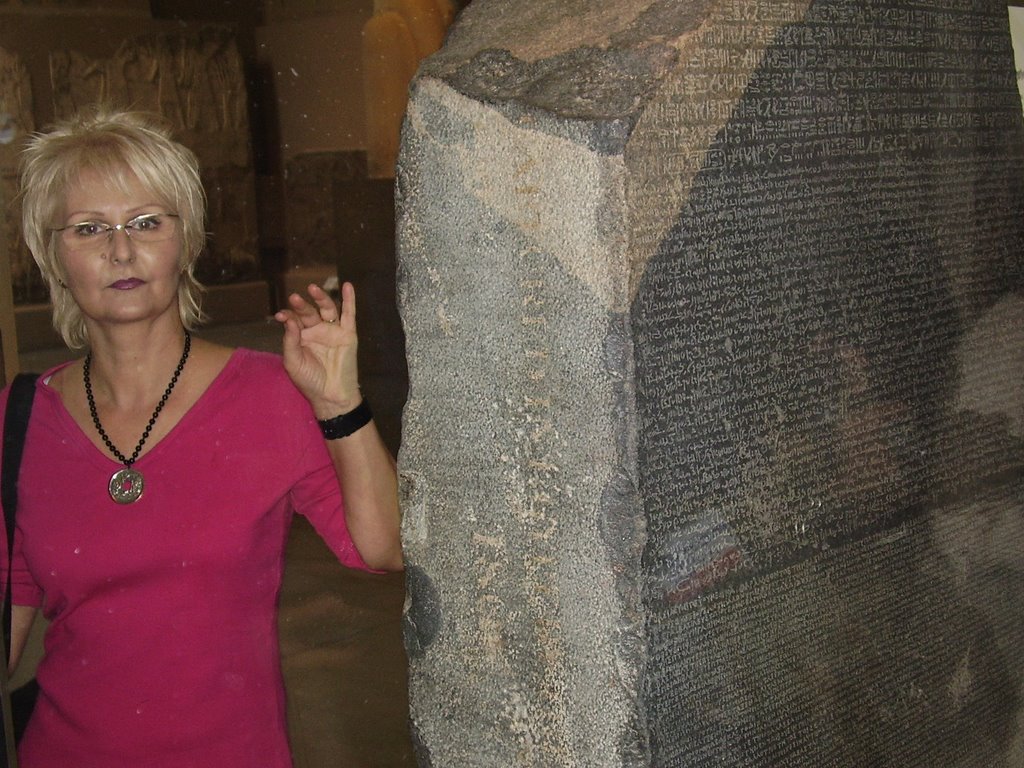 Beside the famous Rosetta Stone by Tóthné Magdi