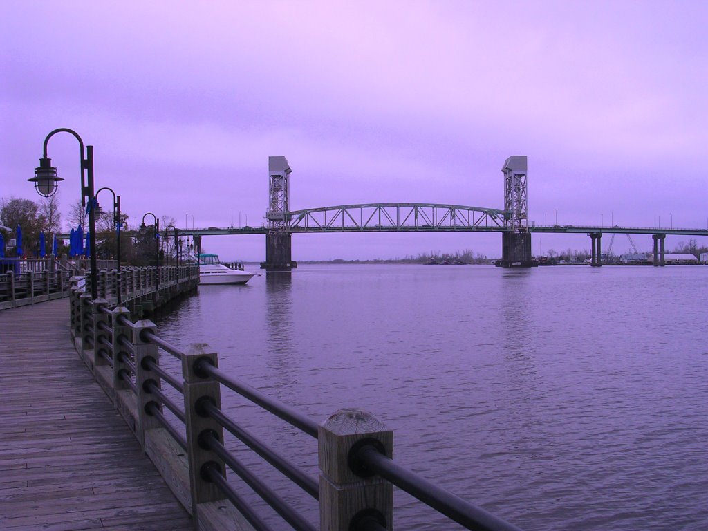 Cape Fear Memorial Drawbridge March 2009 by Maxwell Shredder