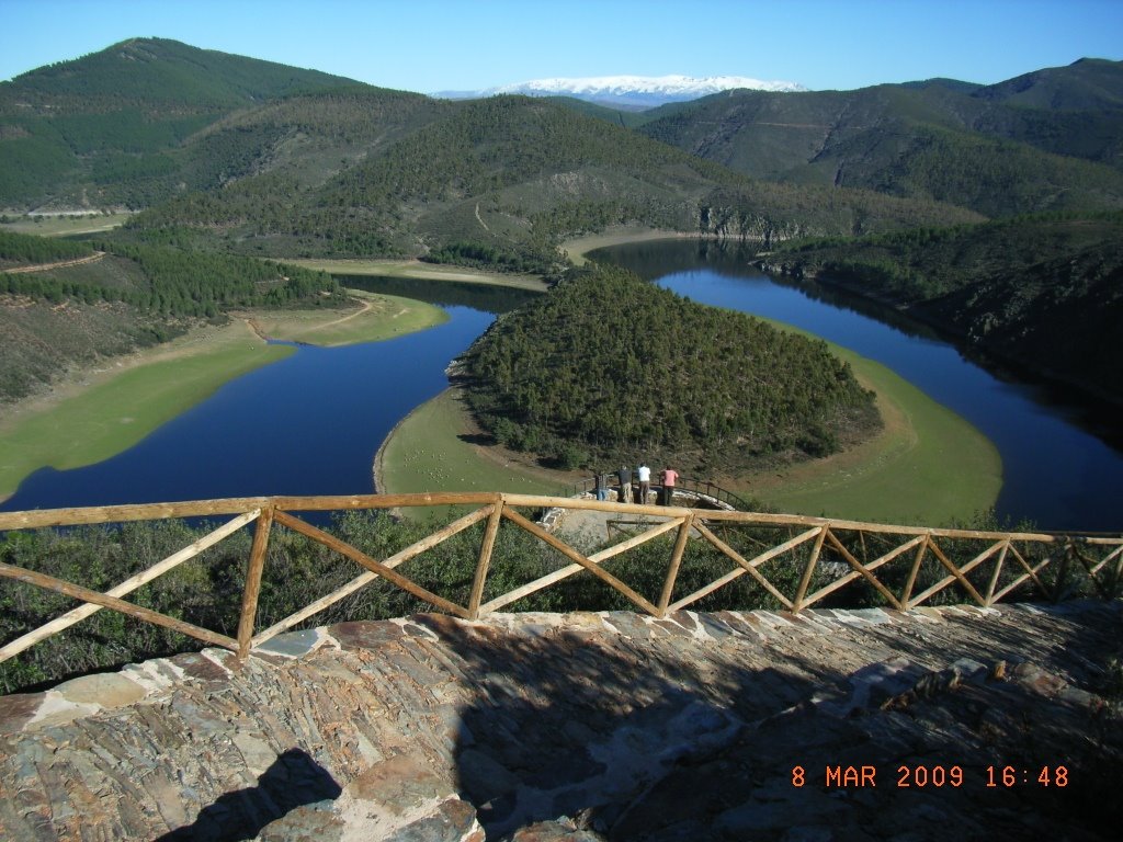 Meandro Río Alagón (Riomalo de Abajo-Las Hurdes) by Arturo Marcos Viejo