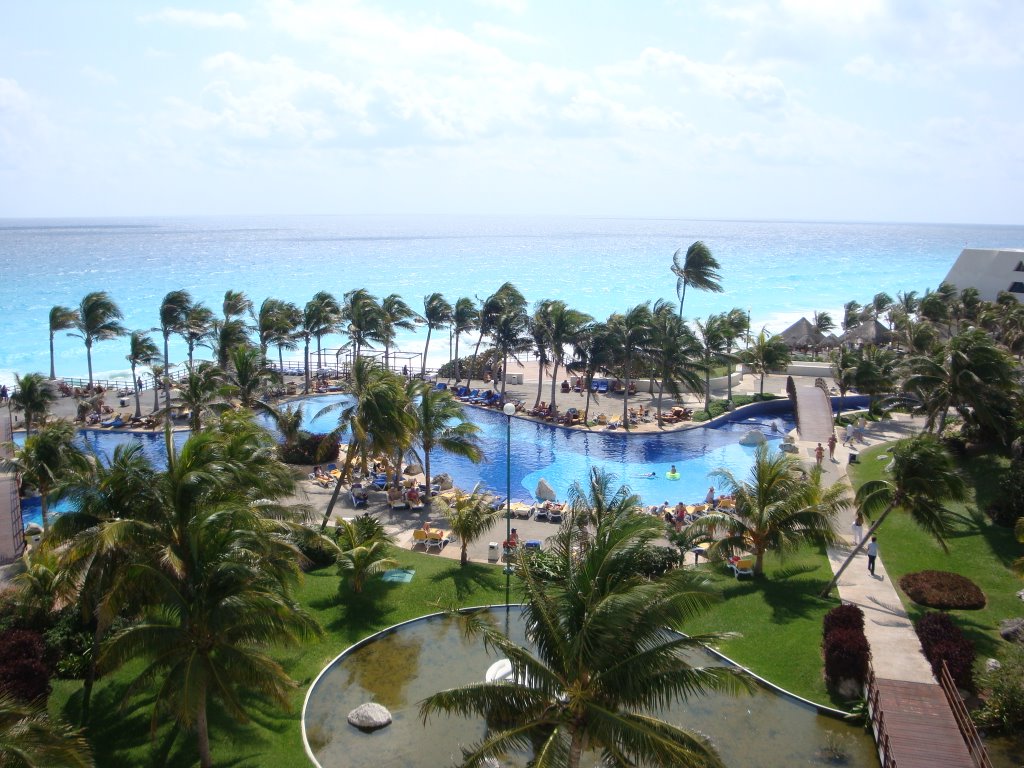 VIEW FROM STAIRS OF POOL AND OCEAN by puddin24