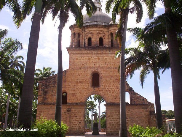 Templo Histórico by Colombiamania.com