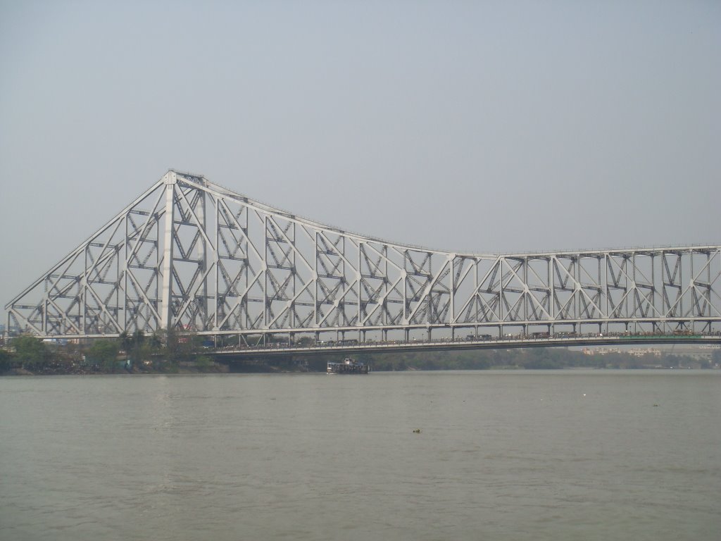 Howrah Bridge by Rituparna Banerjee