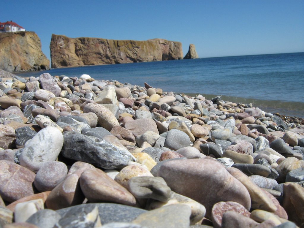 Le Rocher Percé by Zarby